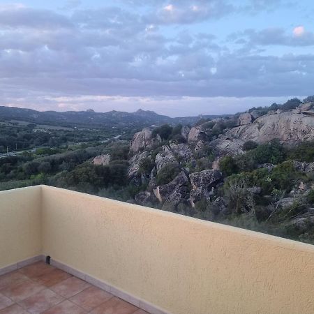 Appartamento Monte Mare Arzachena Exterior photo