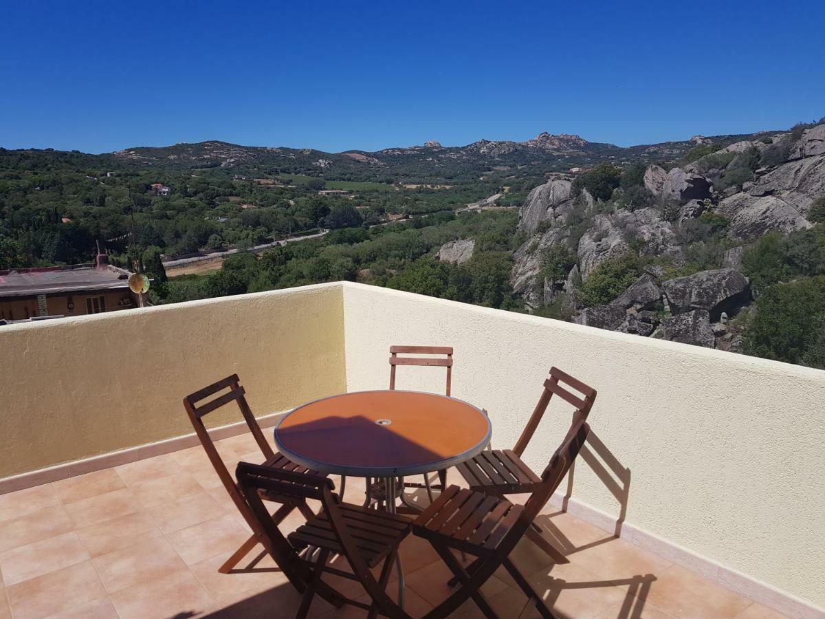 Appartamento Monte Mare Arzachena Exterior photo